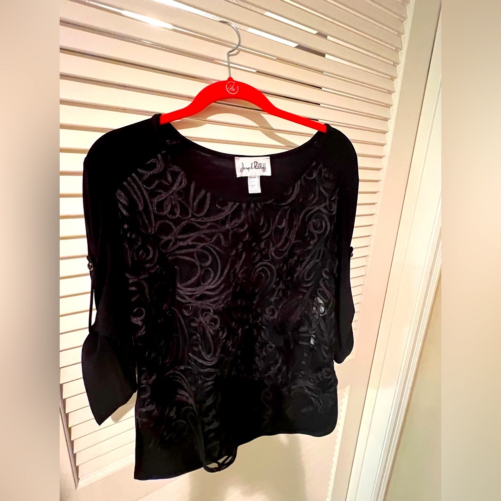 Joseph Ribkoff blouse, brand new never worn. Sheer front and stunning